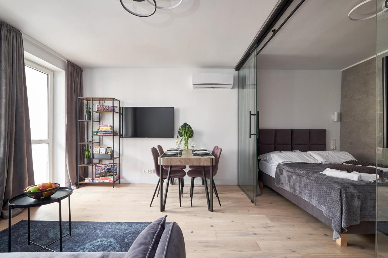 Platinum Apartment - Parking - Klimatyzacja - Winda - Self Check In Wroclaw Luaran gambar